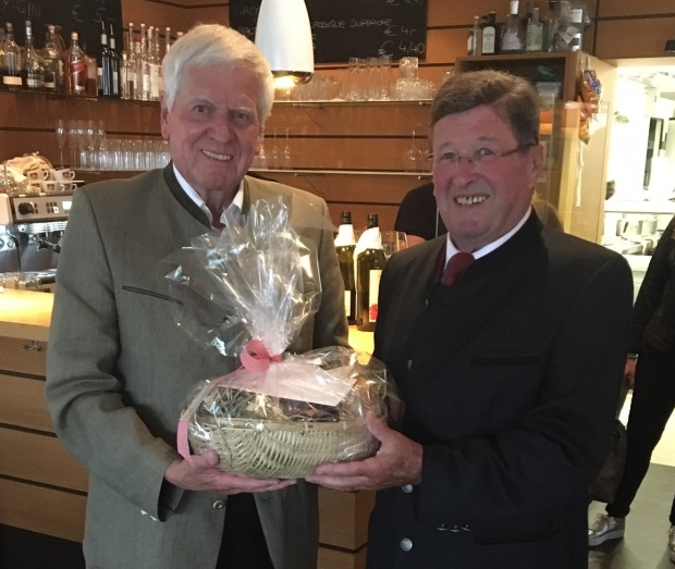 80. Geburtstag Lt. Tschugg  – Feier im zweiten Anlauf geglückt